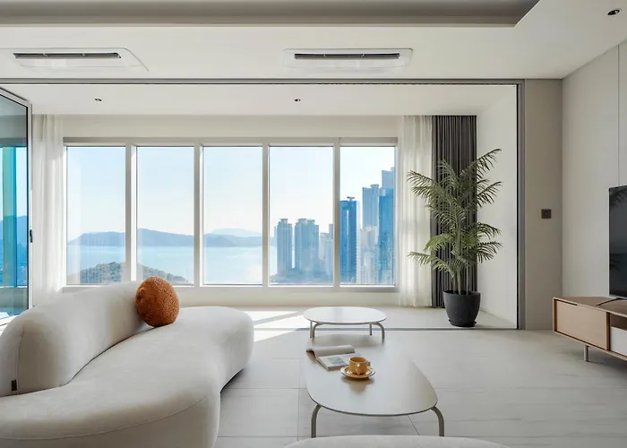 Le Collective Haeundae Paragraf Pusan